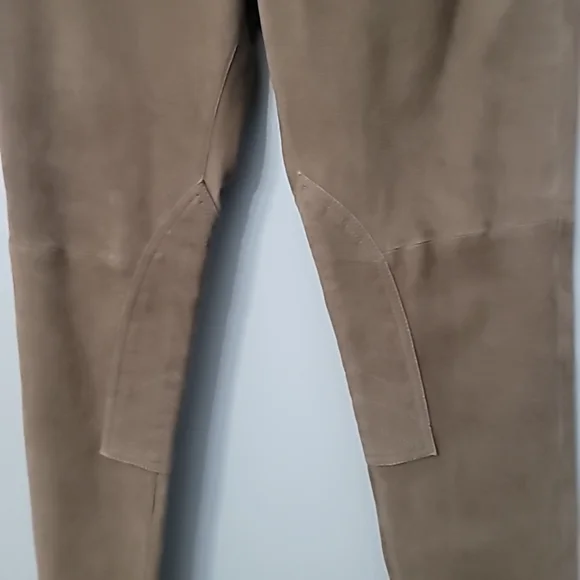 Lauren Ralph LaurenSuede Jodhpur Pant In Light Truffle